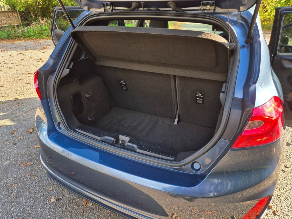 Used Ford Fiesta 2019 for sale - 76469611: Photo 11