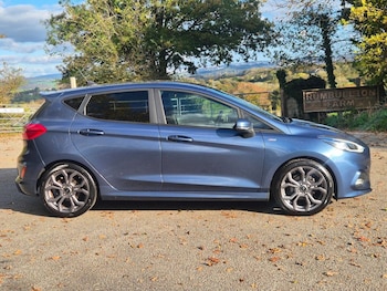 Used Ford Fiesta 2019 for sale - 76469611: Photo