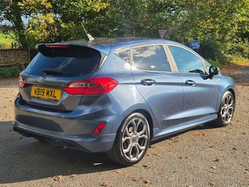 Used Ford Fiesta 2019 for sale - 76469611: Photo