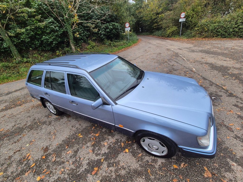 Used Mercedes-Benz E Class 1994 for sale - 76710866: Photo 15