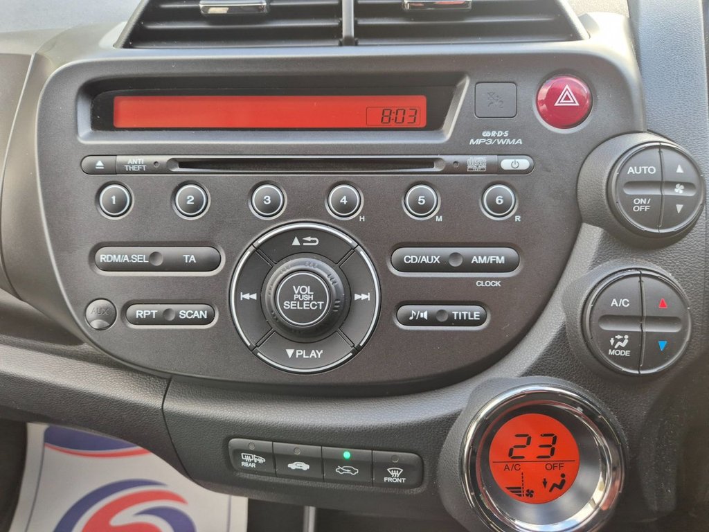 Used Honda Jazz 2013 for sale - 76546733: Photo 19