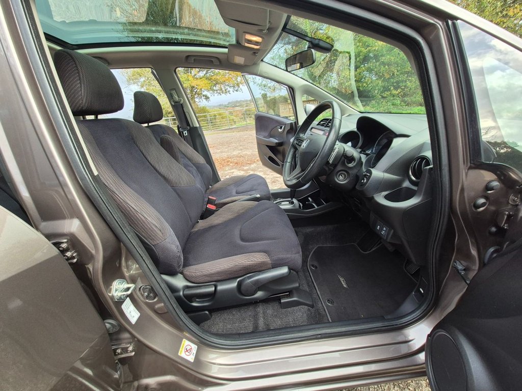 Used Honda Jazz 2013 for sale - 76546733: Photo 8