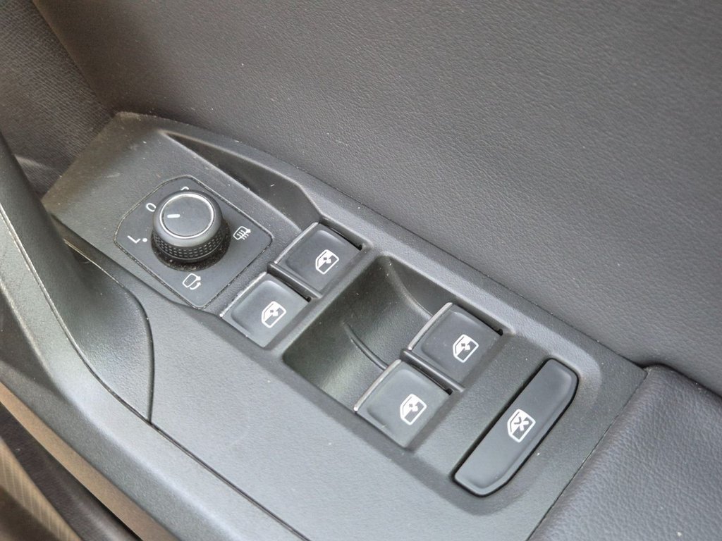 Used SEAT Leon 2021 for sale - 77990867: Photo 32