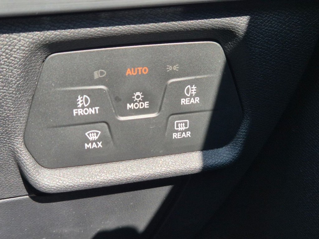 Used SEAT Leon 2021 for sale - 77990867: Photo 33