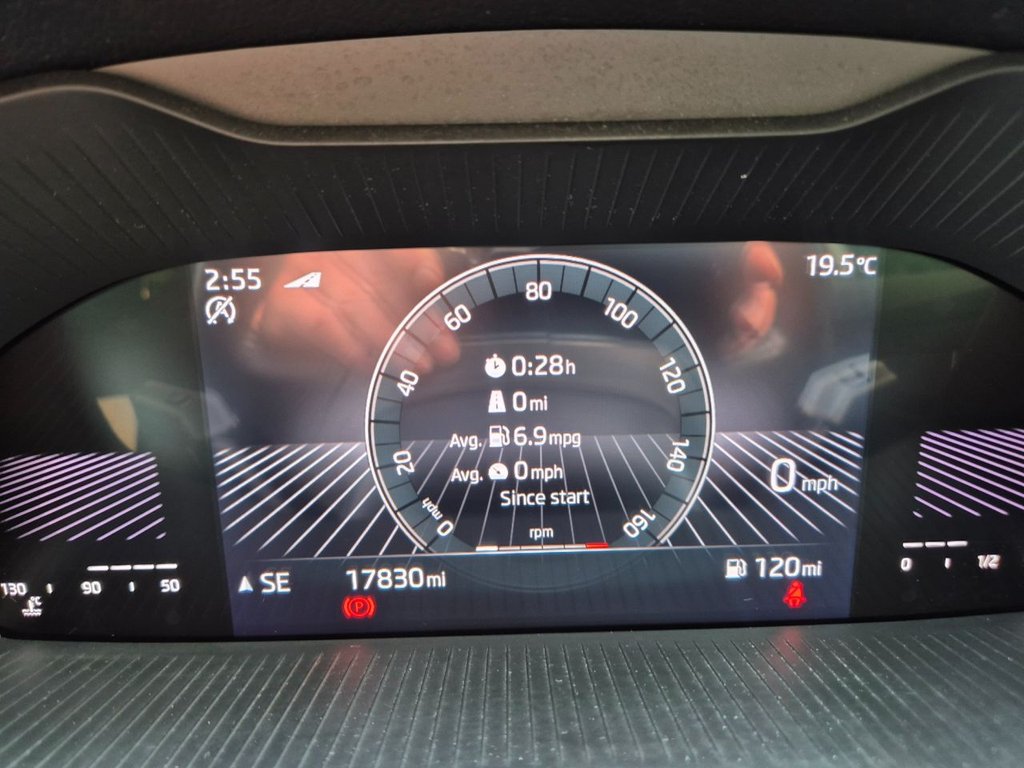 Used Skoda Karoq 2023 for sale - 76509539: Photo 17