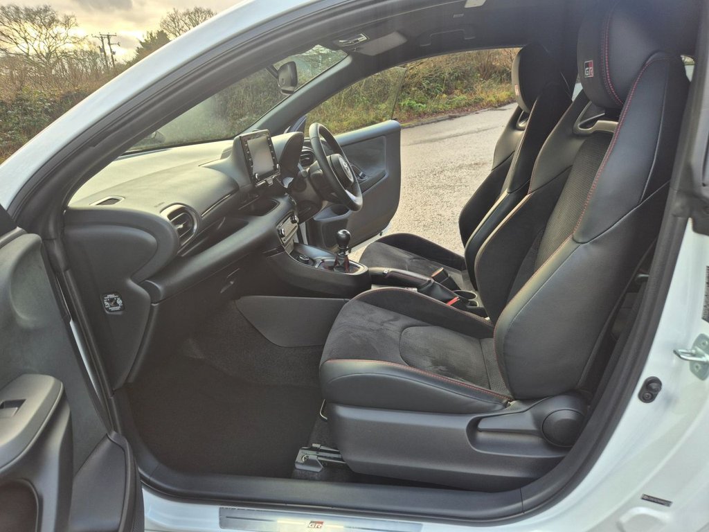 Used Toyota Yaris 2021 for sale - 77520624: Photo 17