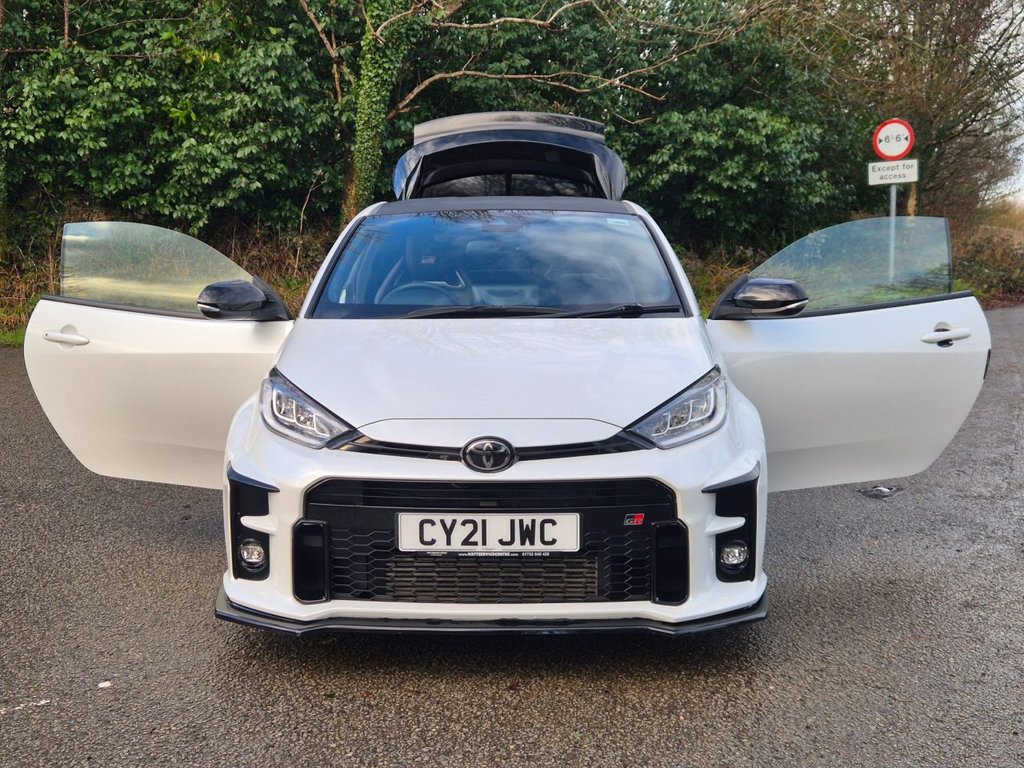 Used Toyota Yaris 2021 for sale - 77520624: Photo 9