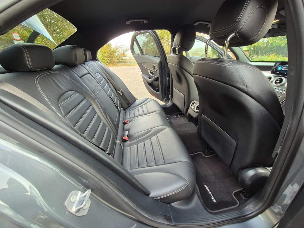 Used Mercedes-Benz C Class 2020 for sale - 76654414: Photo 10