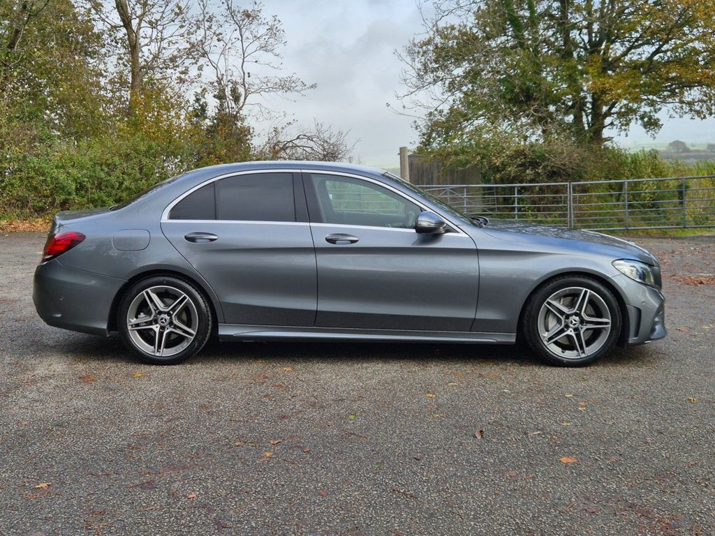 Used Mercedes-Benz C Class 2020 for sale - 76654414: Photo 3