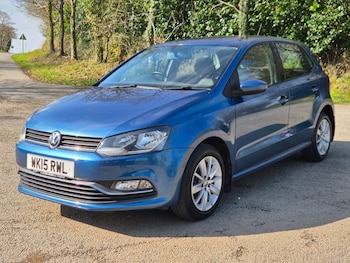 Used Volkswagen Polo 2015 for sale - 77748960: Photo