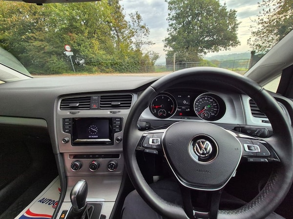 Used Volkswagen Golf 2014 for sale - 76132475: Photo 14