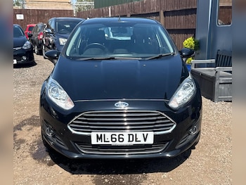 Used Ford Fiesta 2016 for sale - 79365465: Photo