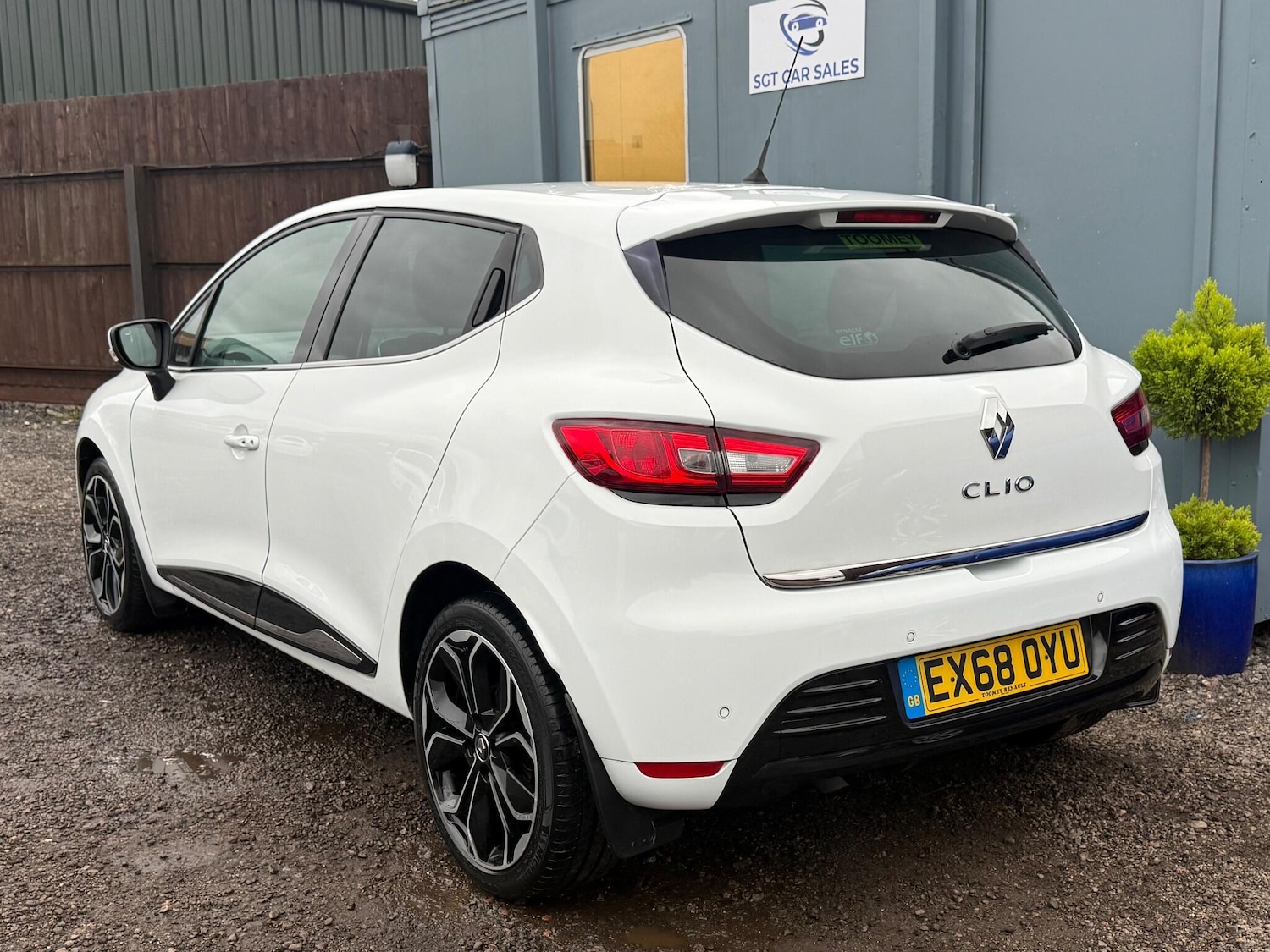 Used Renault Clio 2018 for sale - 76942598: Photo 14