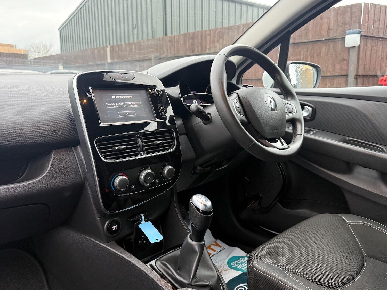 Used Renault Clio 2018 for sale - 76942598: Photo 22