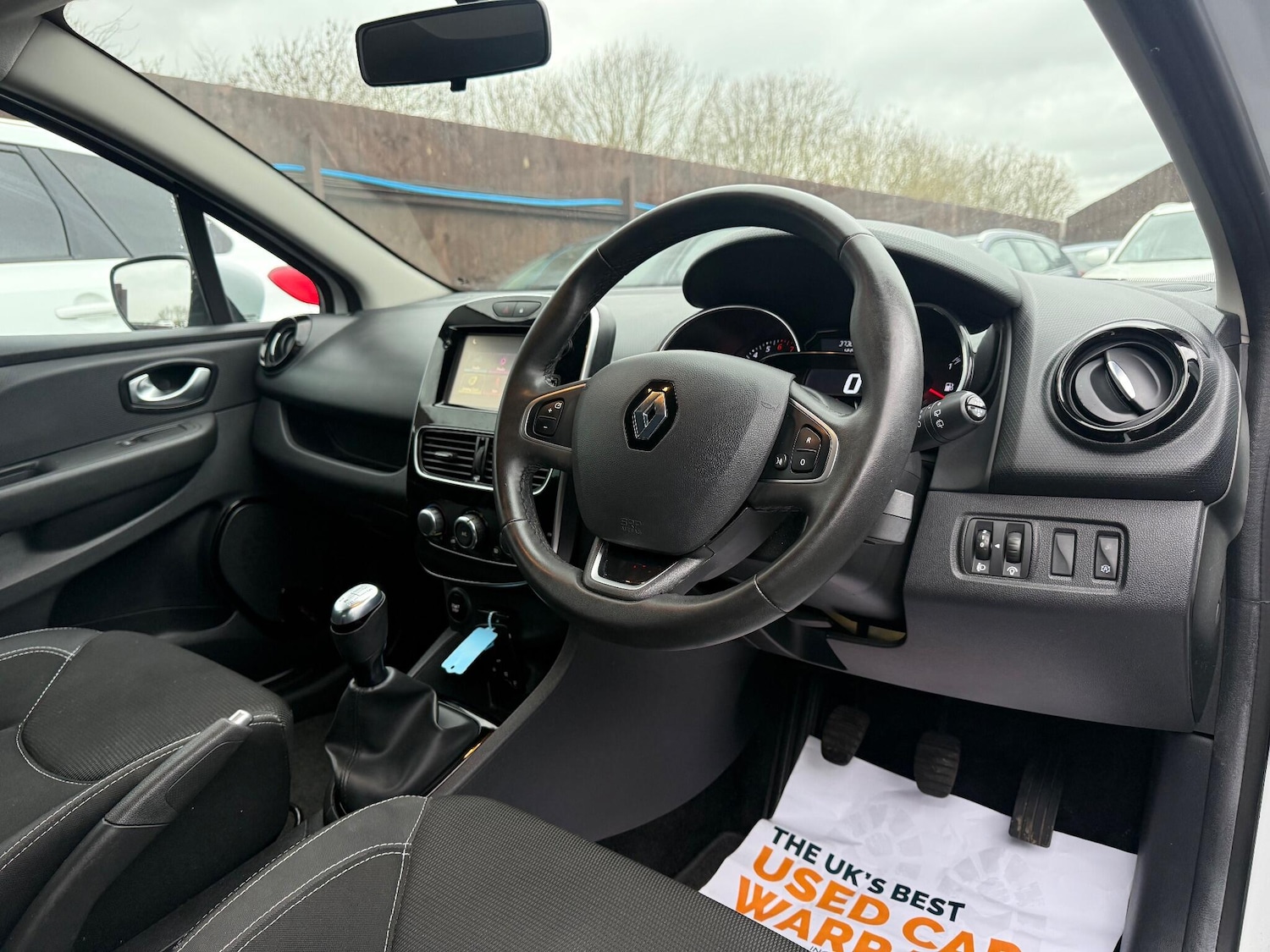 Used Renault Clio 2018 for sale - 76942598: Photo 23