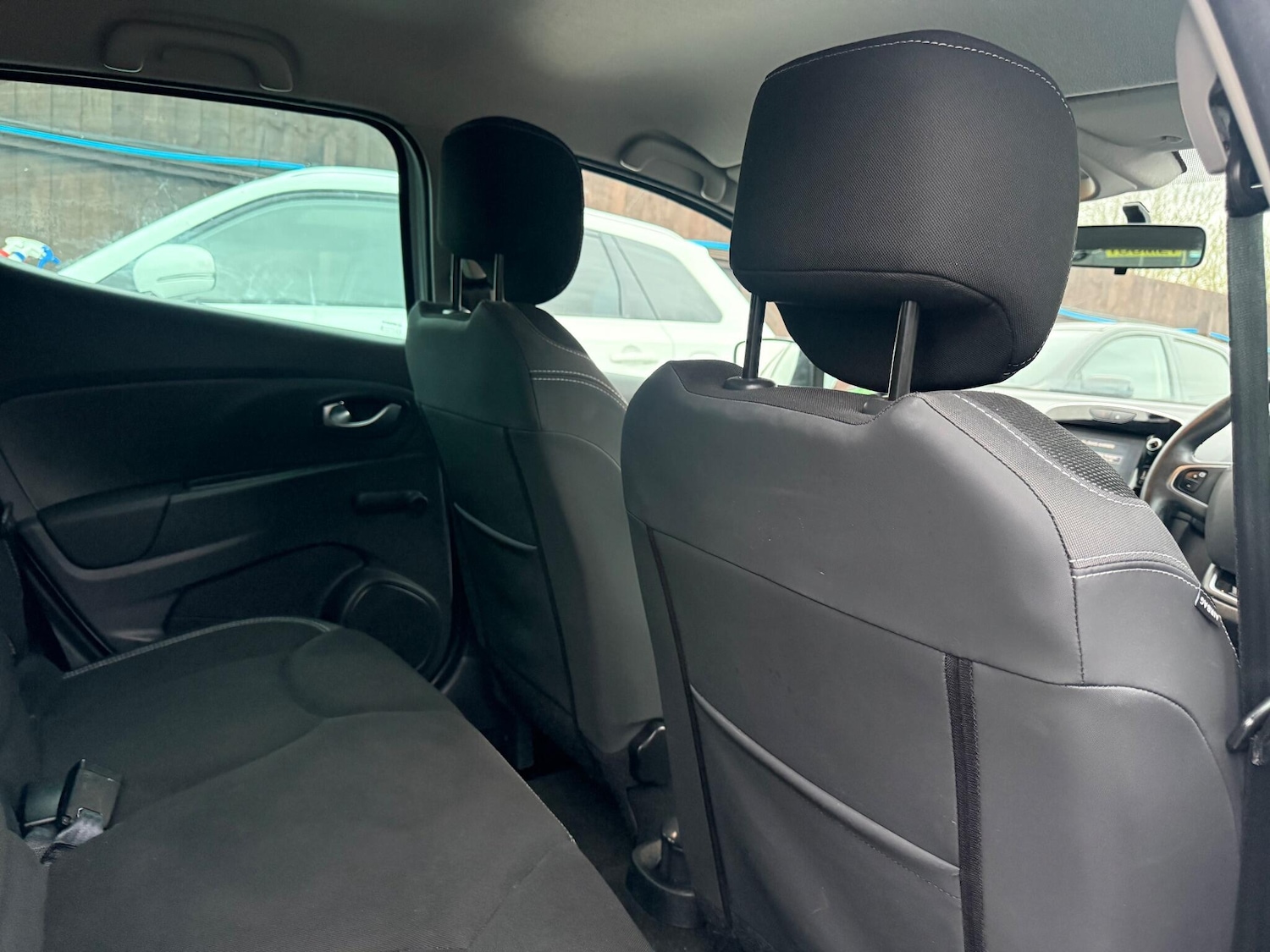 Used Renault Clio 2018 for sale - 76942598: Photo 37