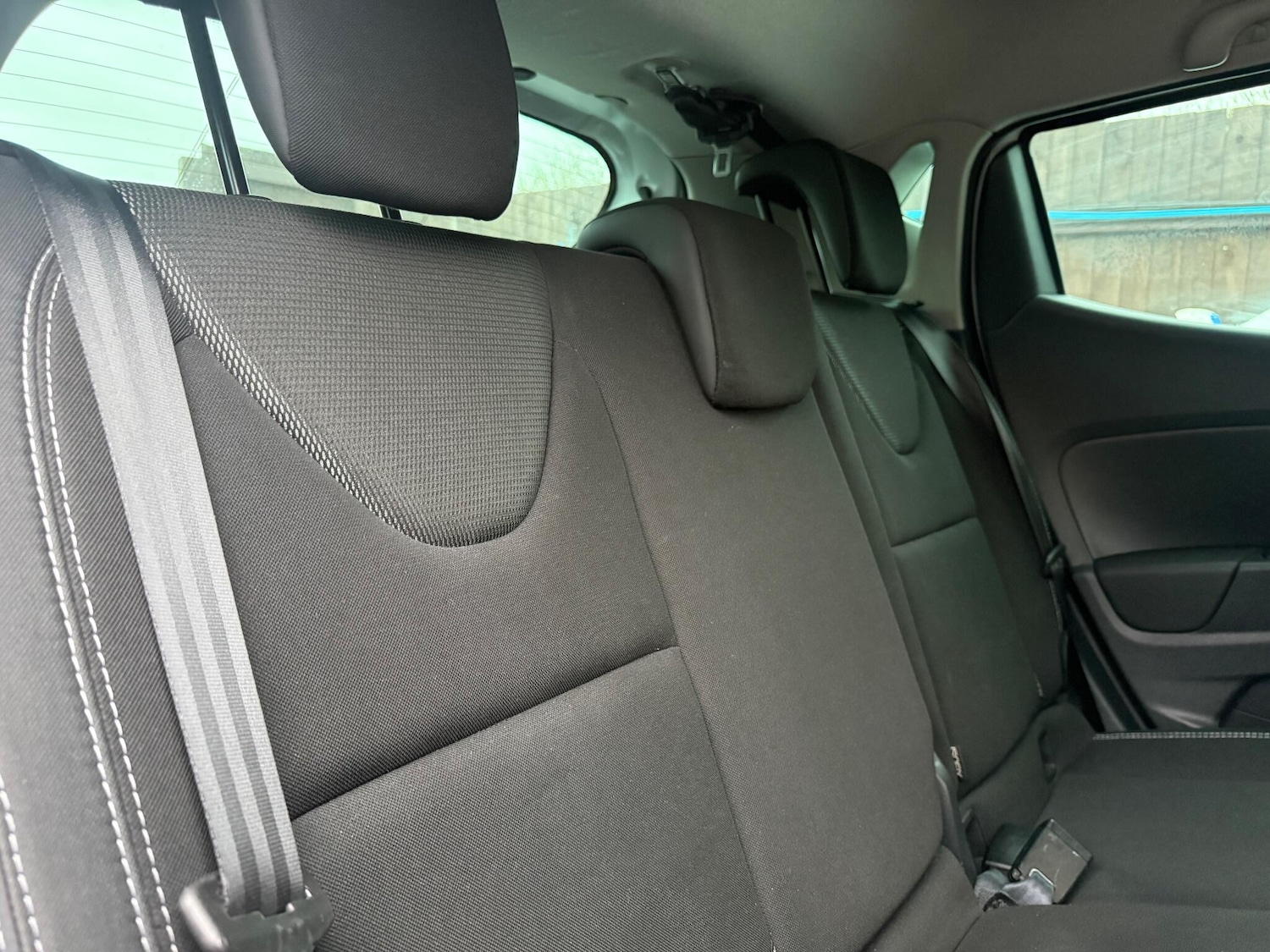 Used Renault Clio 2018 for sale - 76942598: Photo 38