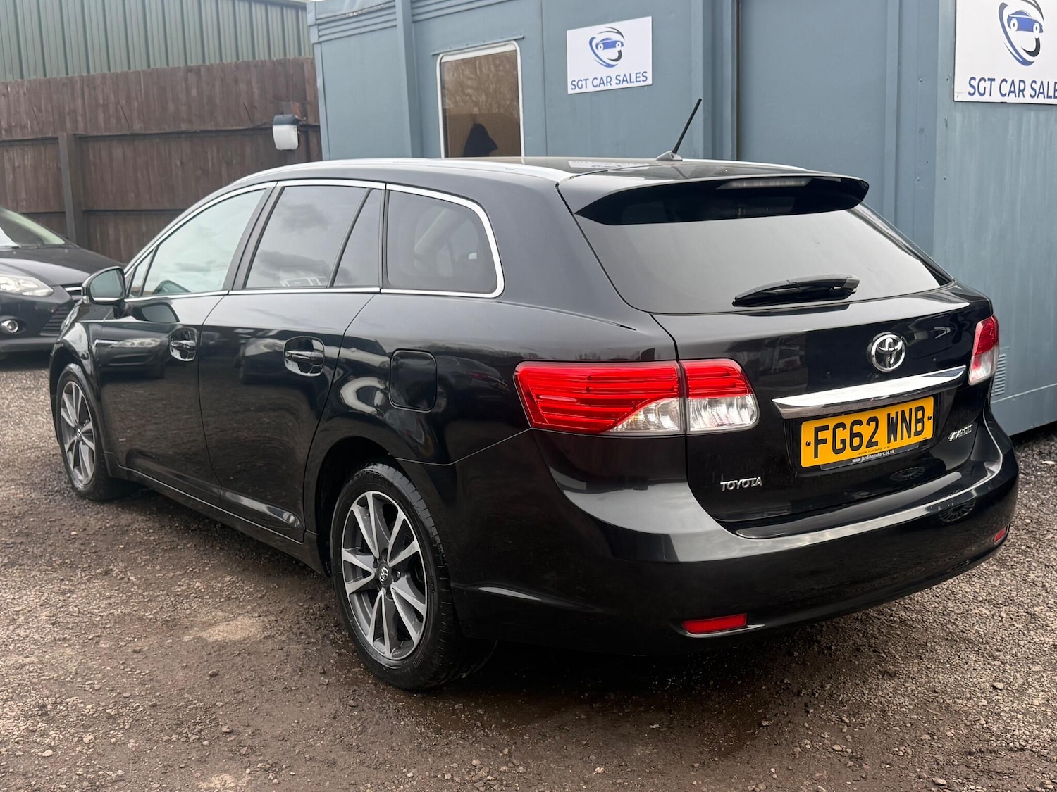 Used Toyota Avensis 2012 for sale - 77612410: Photo 14