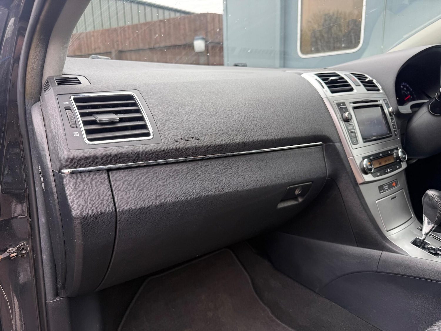 Used Toyota Avensis 2012 for sale - 77612410: Photo 26