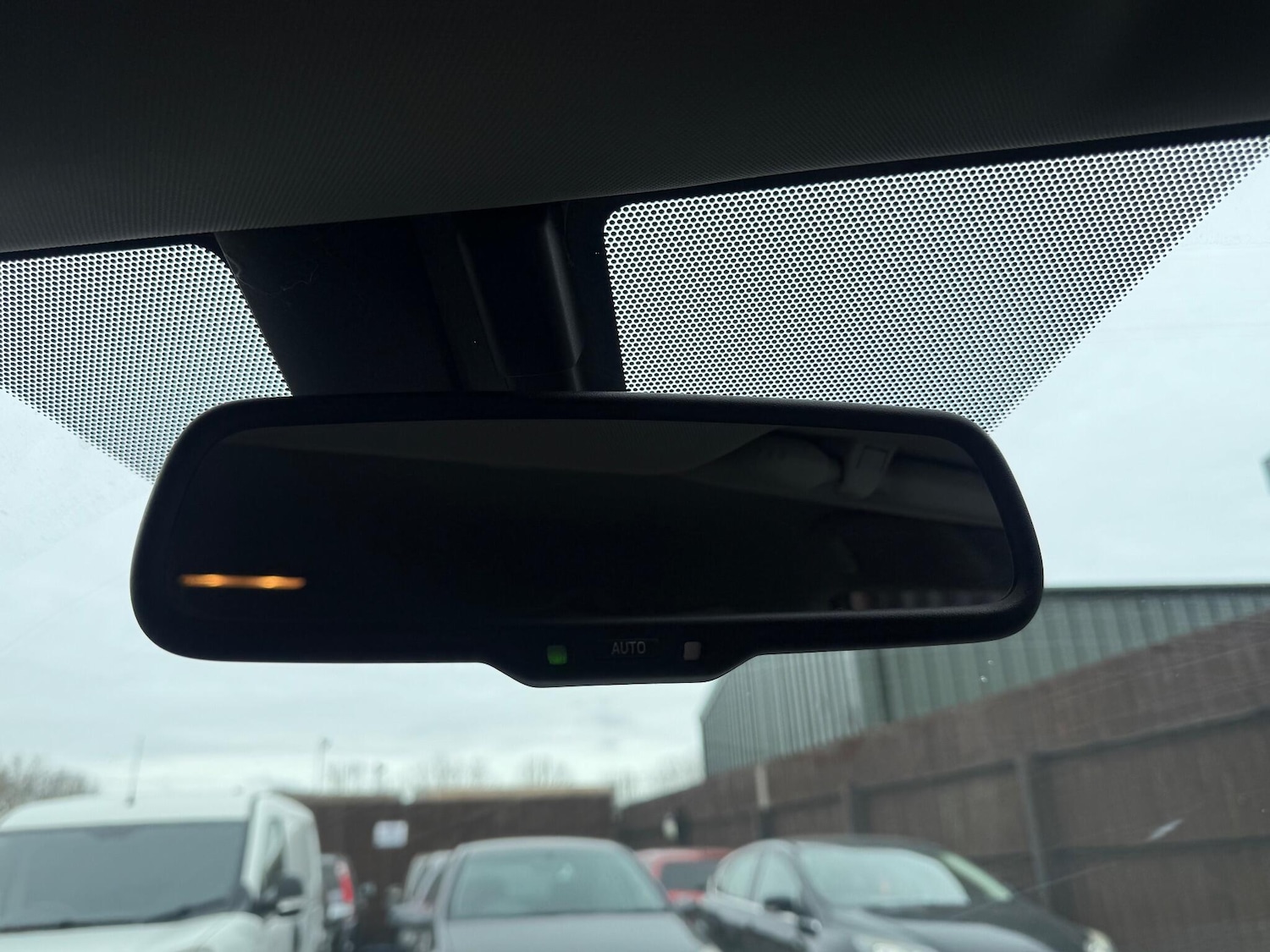 Used Toyota Avensis 2012 for sale - 77612410: Photo 39