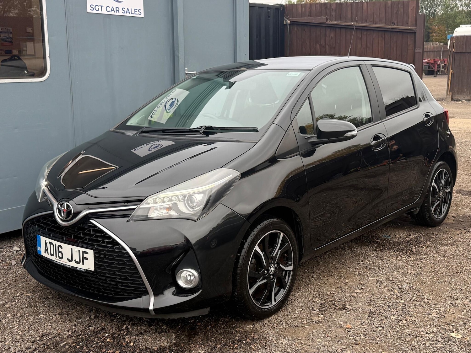 Used Toyota Yaris 2016 for sale - 76865661: Photo 10