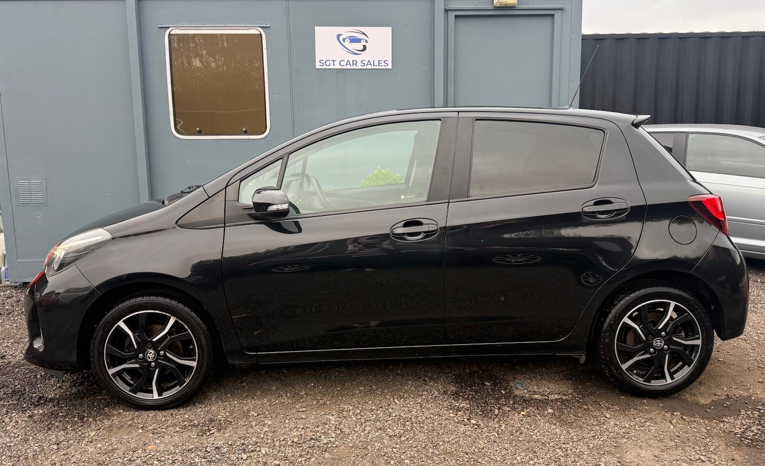 Used Toyota Yaris 2016 for sale - 76865661: Photo 12