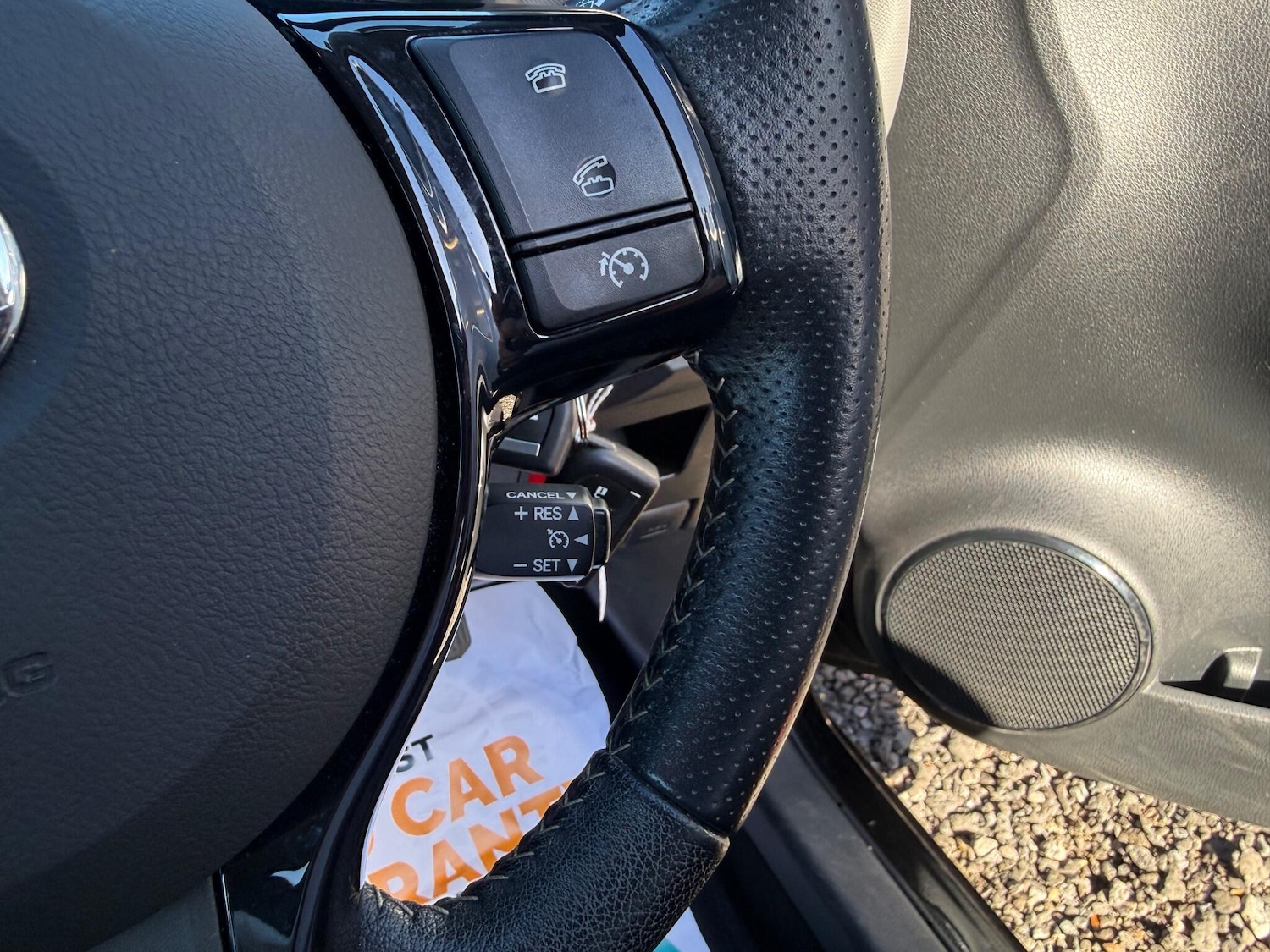 Used Toyota Yaris 2016 for sale - 76865661: Photo 26