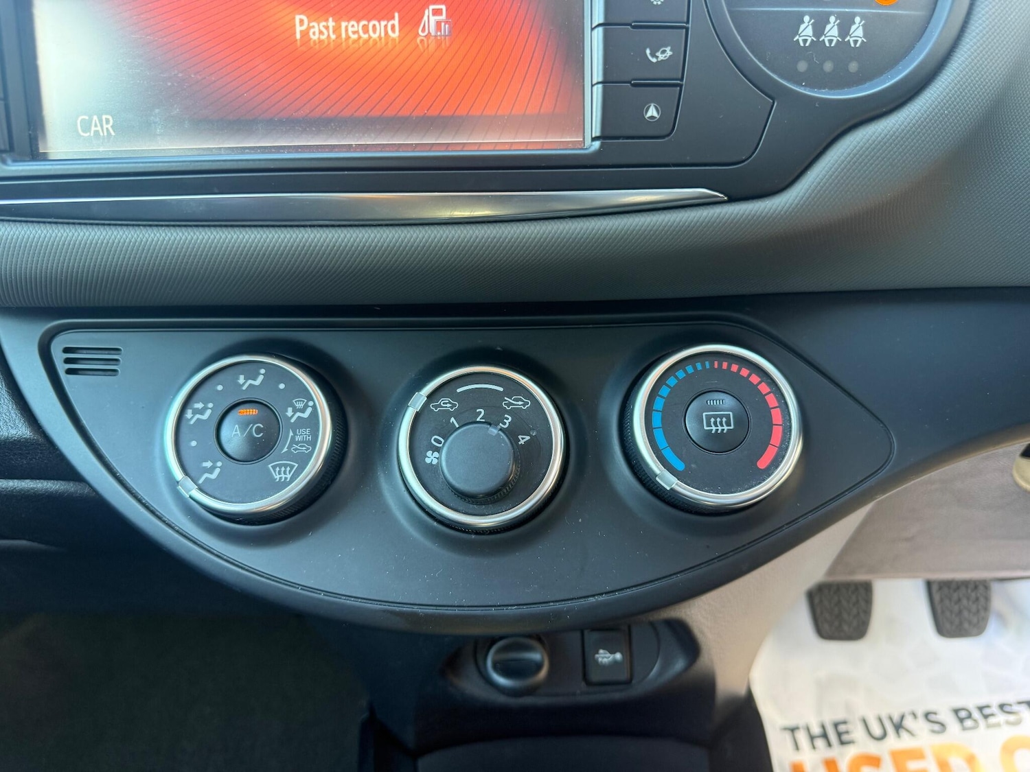 Used Toyota Yaris 2016 for sale - 76865661: Photo 29