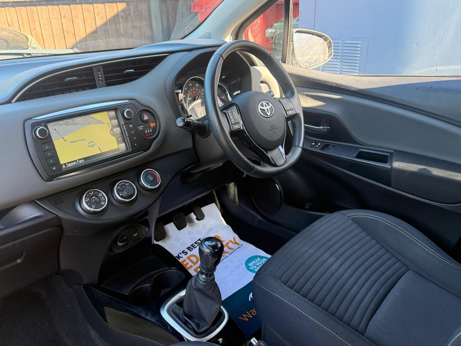 Used Toyota Yaris 2016 for sale - 76865661: Photo 39