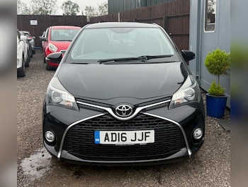 Used Toyota Yaris 2016 for sale - 76865661: Photo