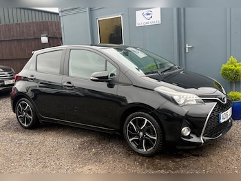 Used Toyota Yaris 2016 for sale - 76865661: Photo