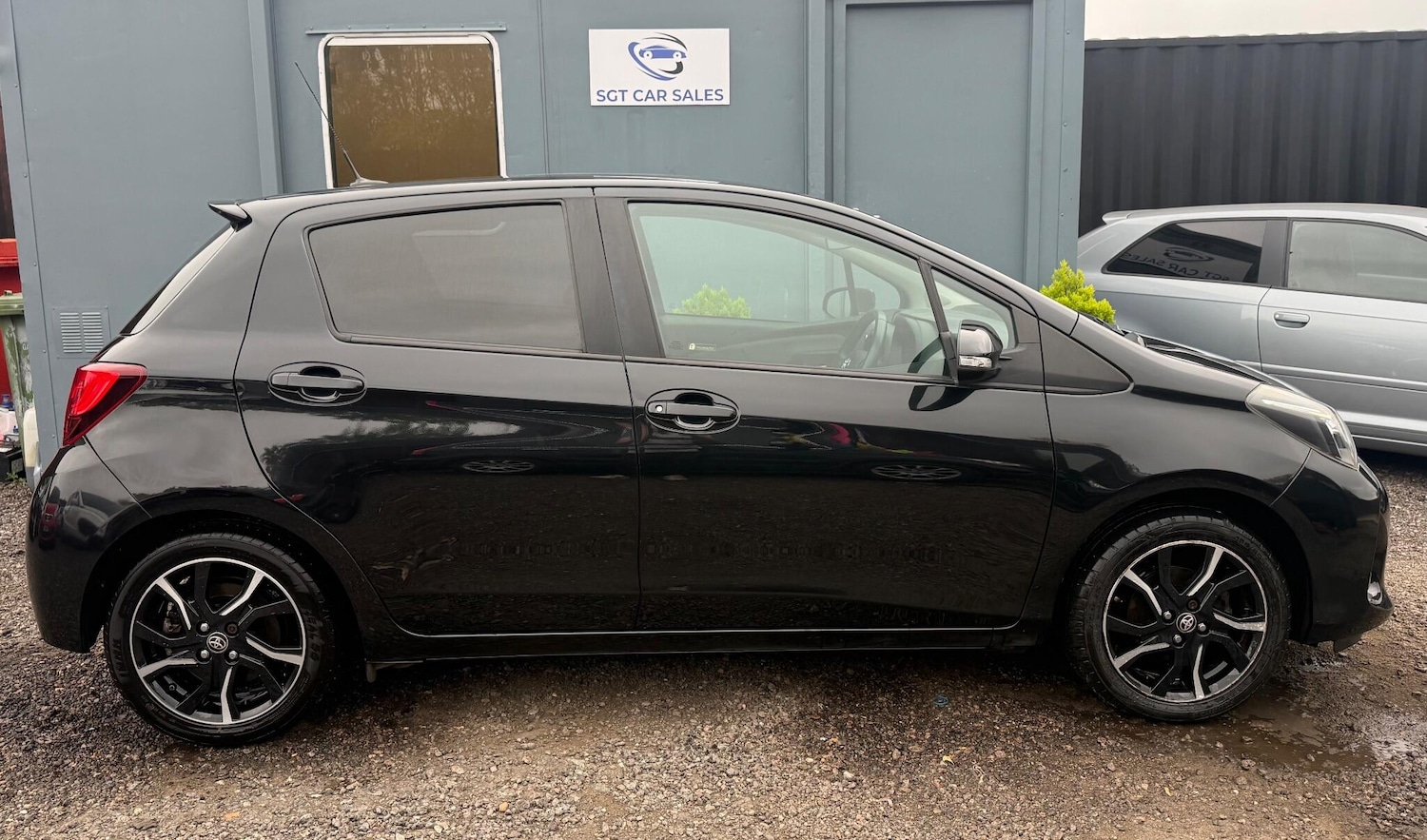 Used Toyota Yaris 2016 for sale - 76865661: Photo 5