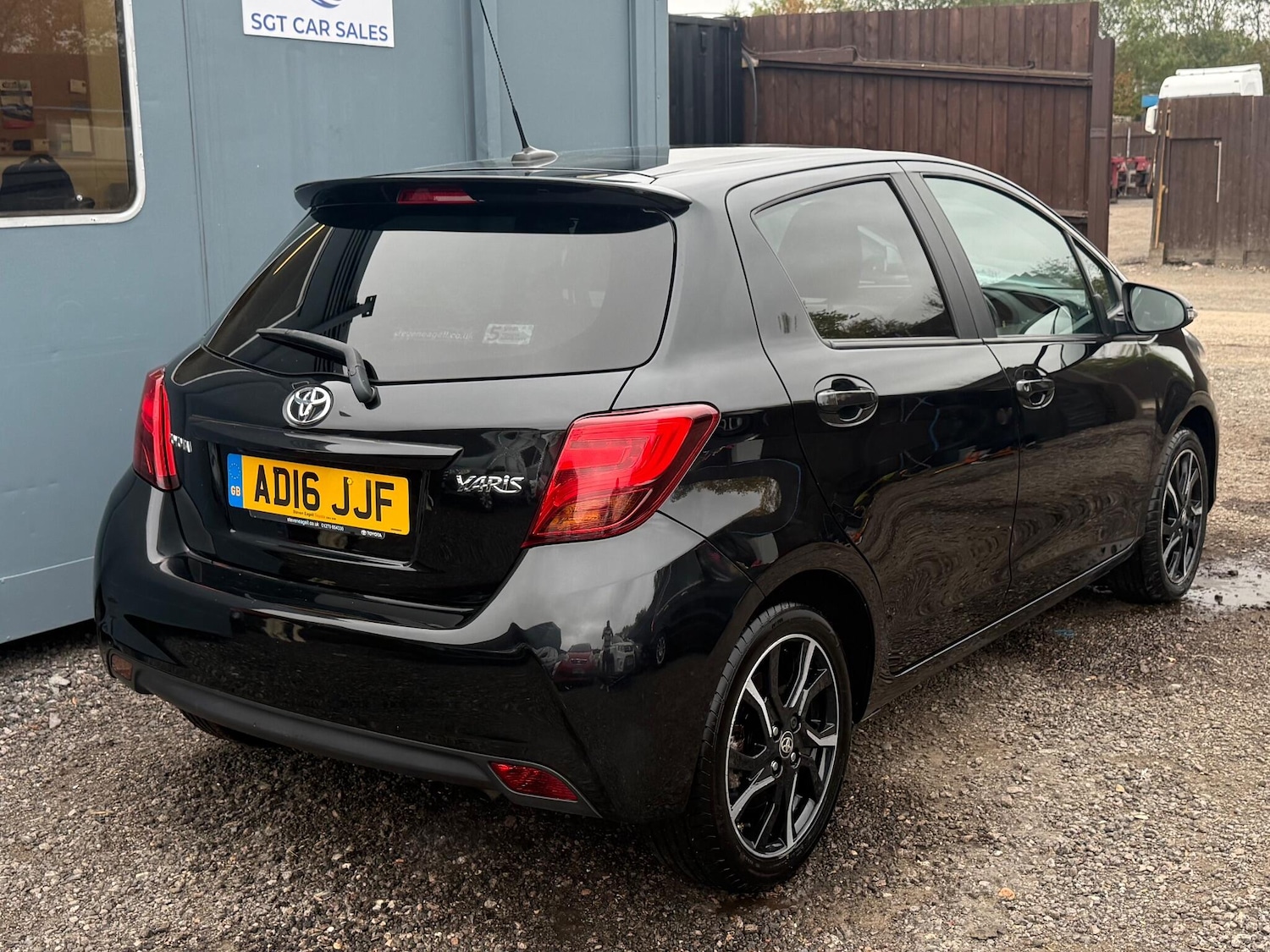 Used Toyota Yaris 2016 for sale - 76865661: Photo 7