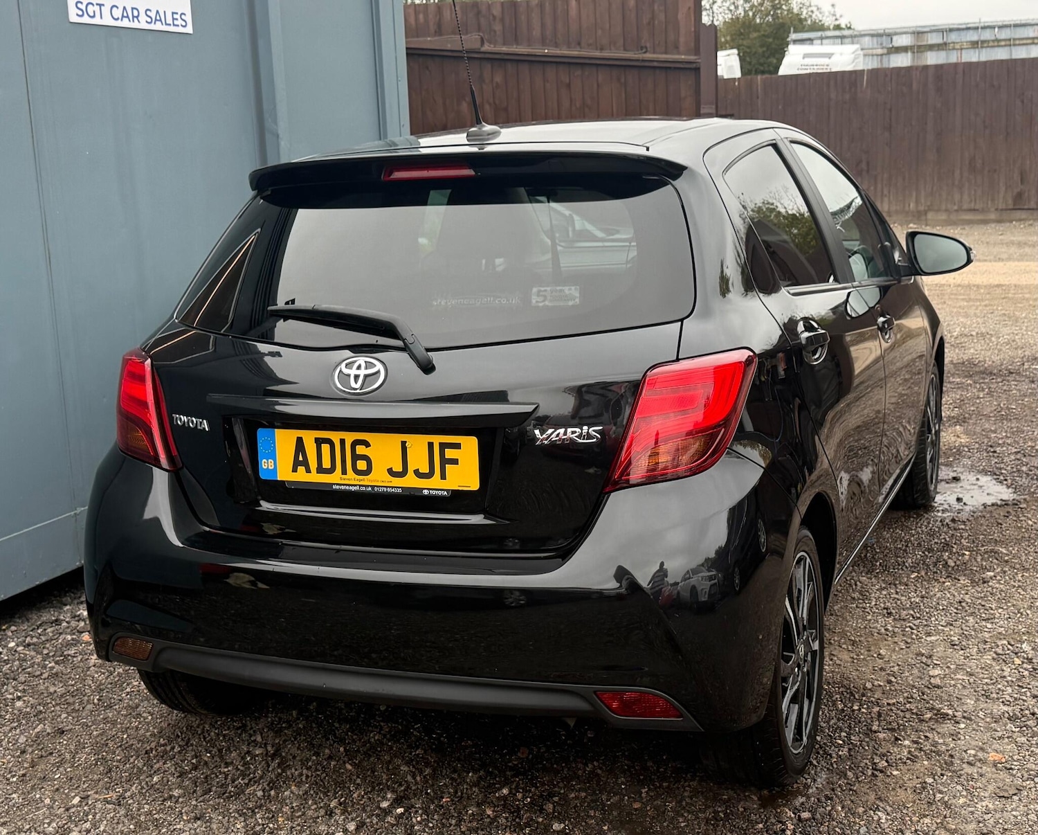 Used Toyota Yaris 2016 for sale - 76865661: Photo 8