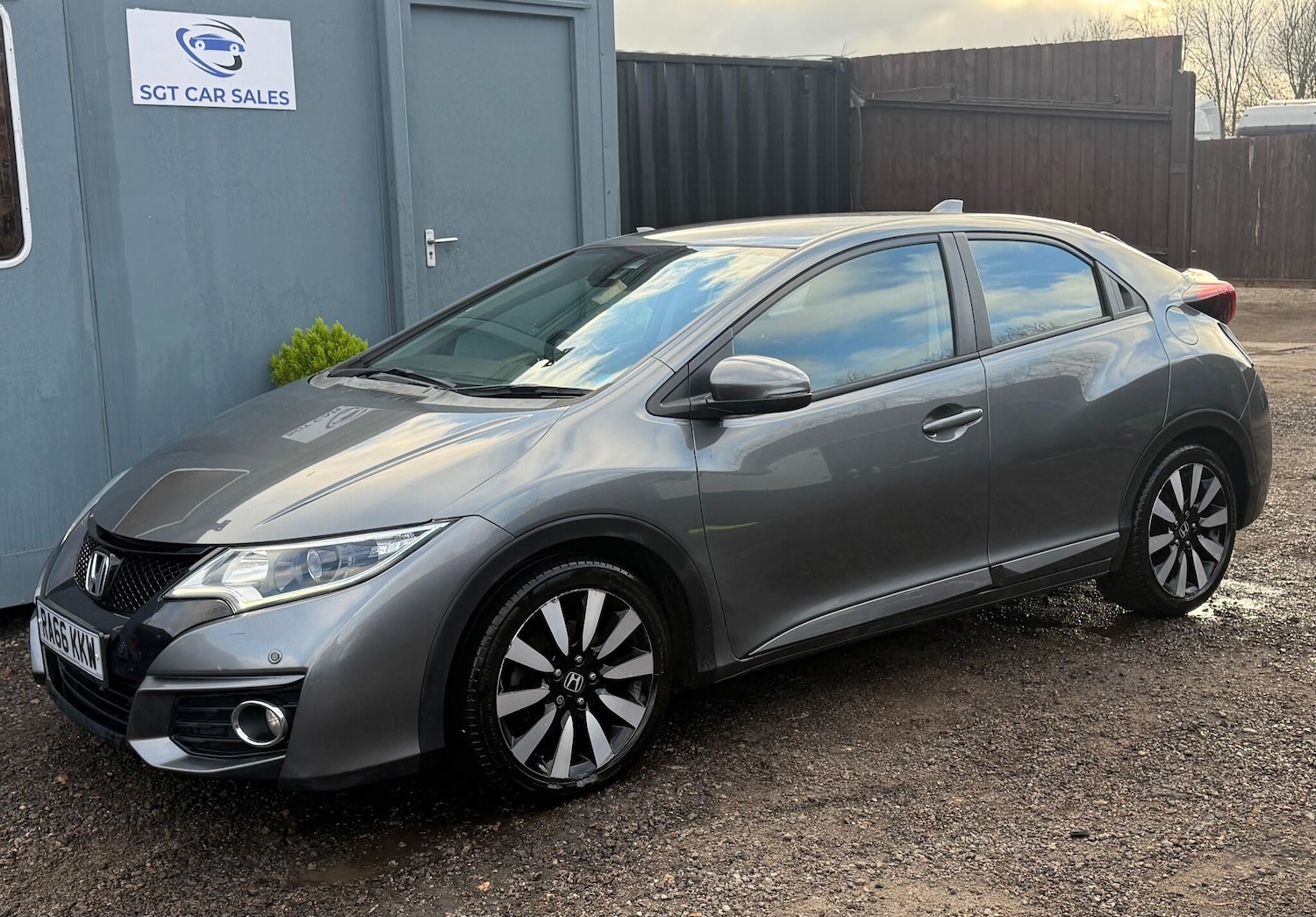 Used Honda Civic 2017 for sale - 77057281: Photo 11