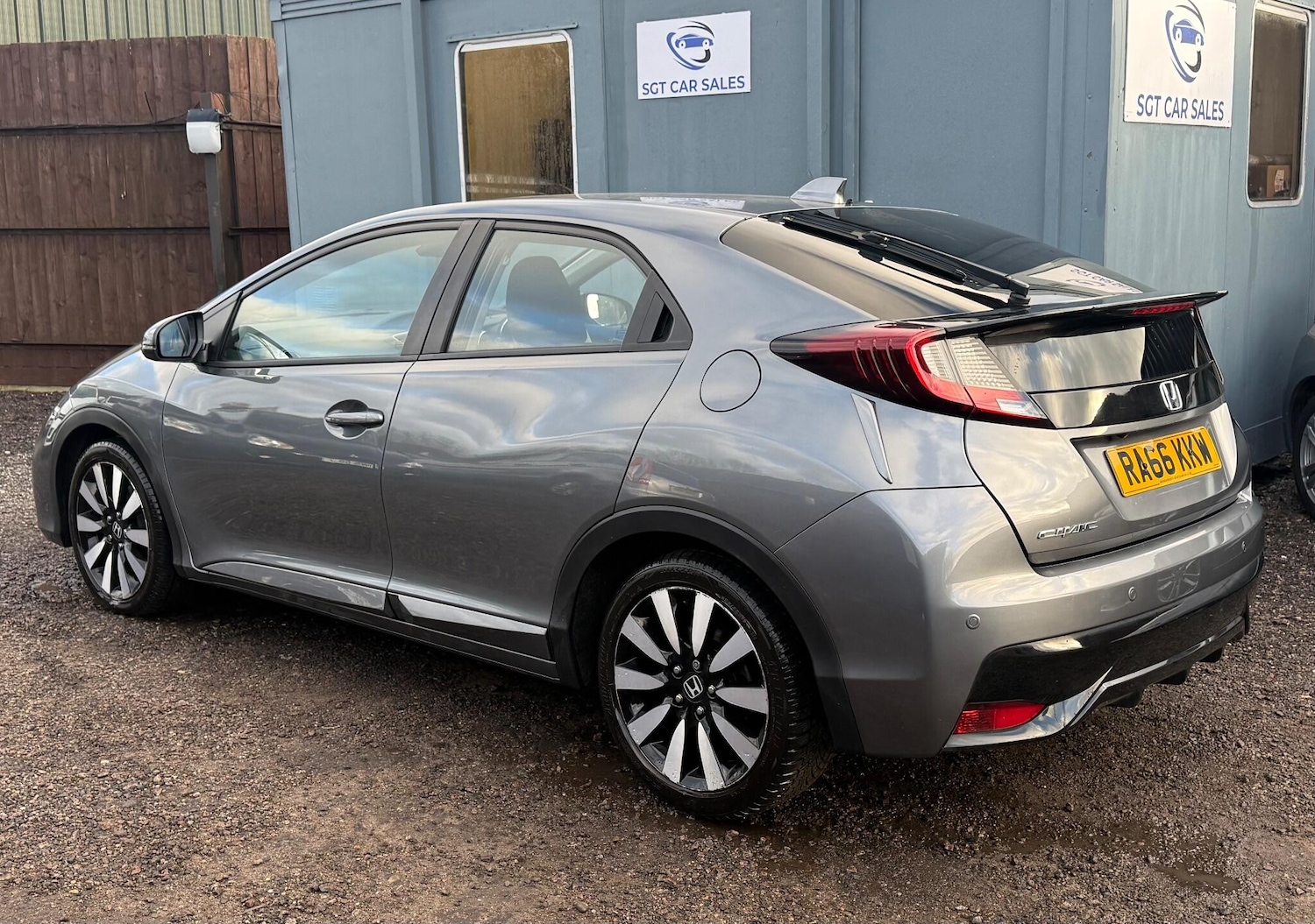Used Honda Civic 2017 for sale - 77057281: Photo 13