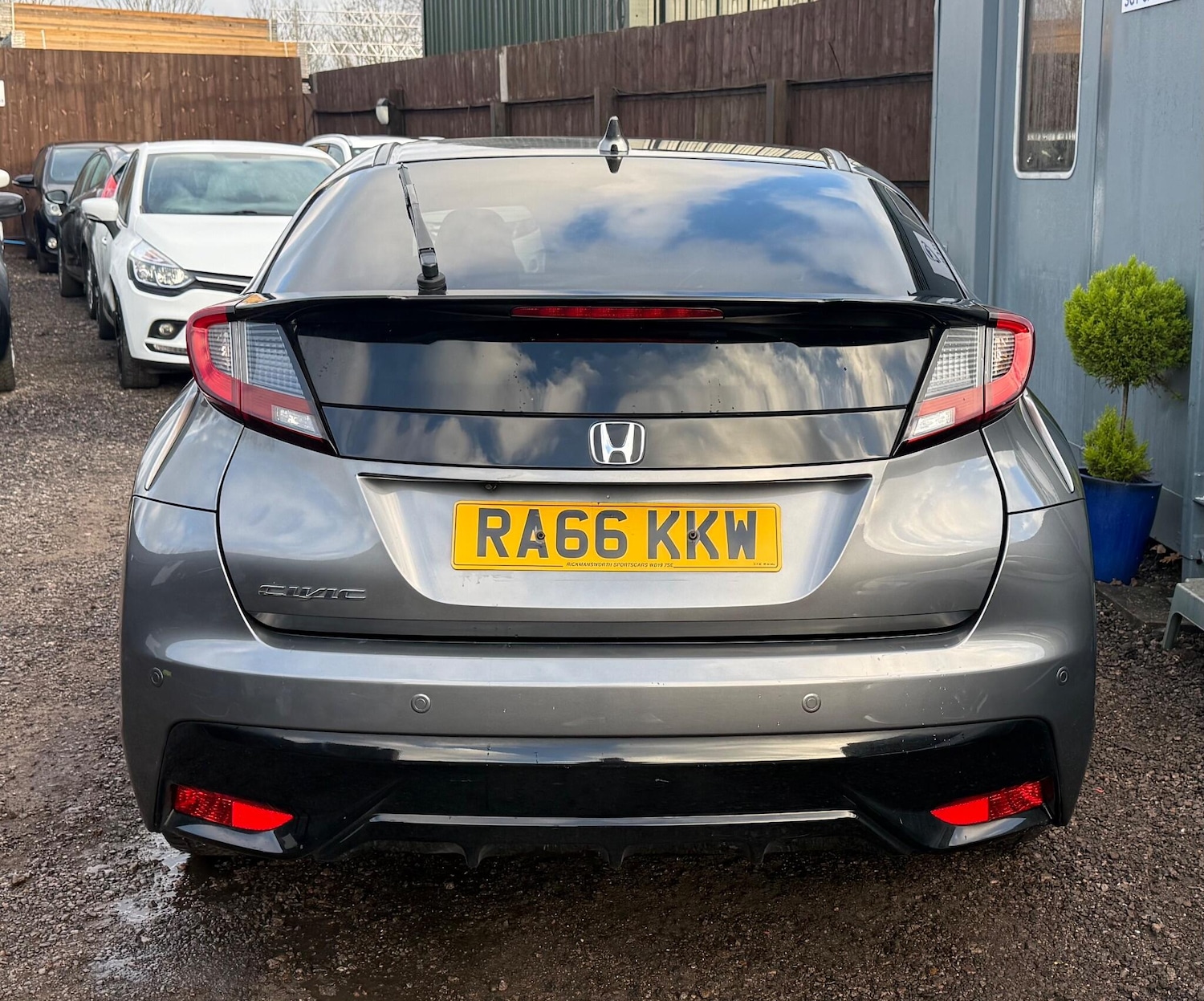 Used Honda Civic 2017 for sale - 77057281: Photo 16