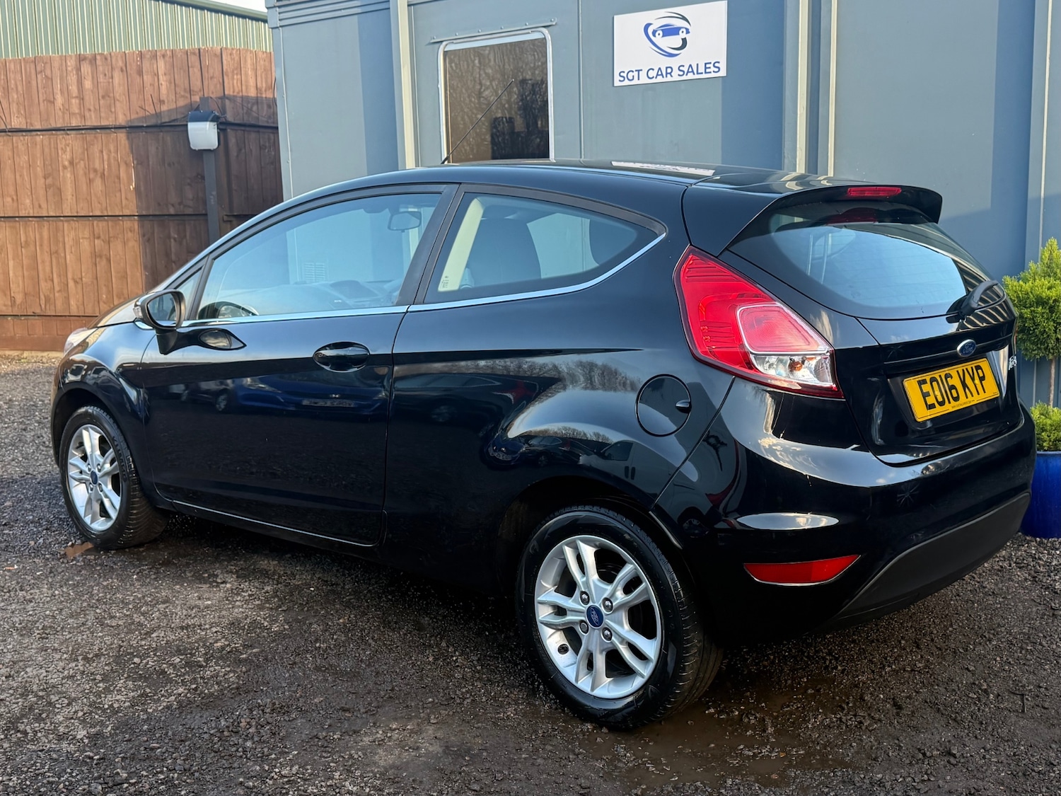 Used Ford Fiesta 2016 for sale - 76859899: Photo 14