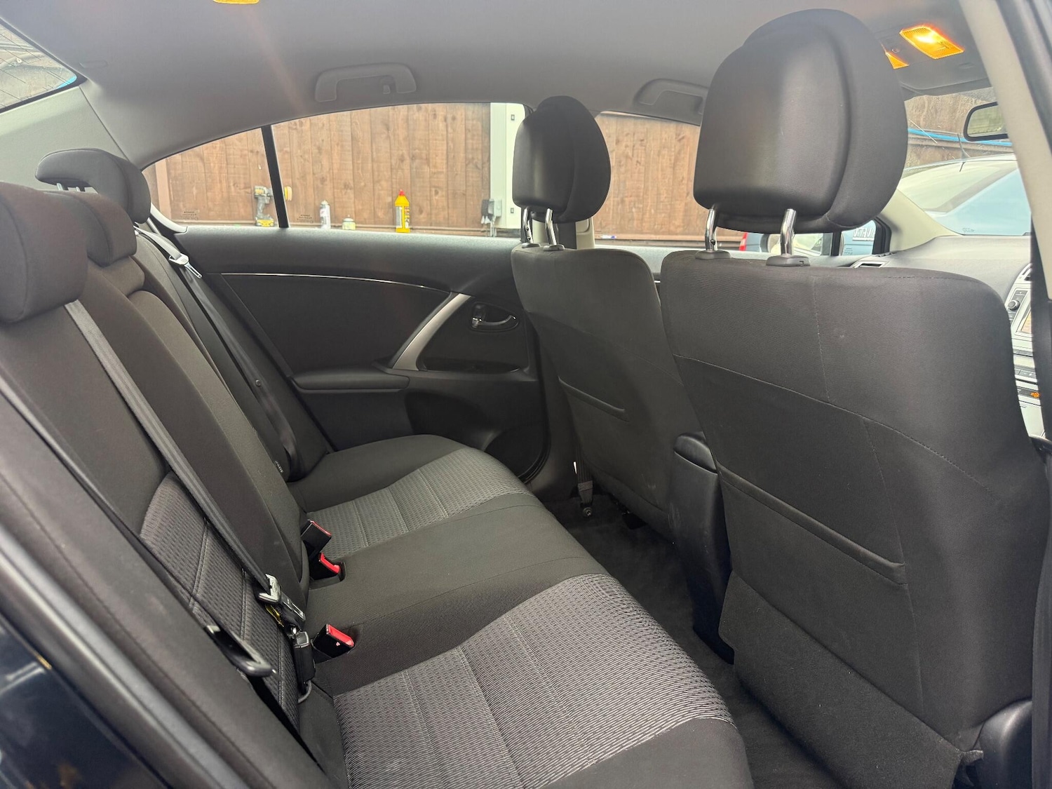 Used Toyota Avensis 2013 for sale - 76866516: Photo 27