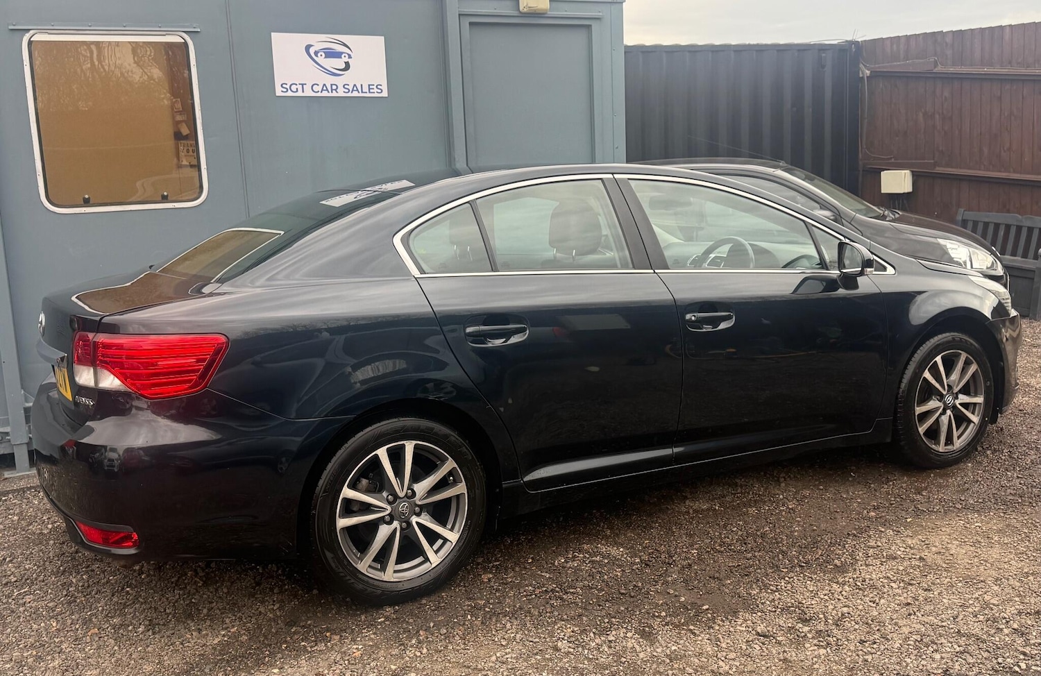 Used Toyota Avensis 2013 for sale - 77103642: Photo 6