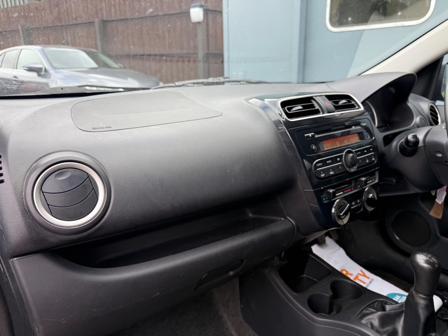Used Mitsubishi Mirage 2015 for sale - 76002010: Photo 23