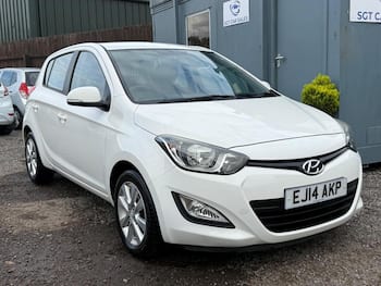 Used Hyundai i20 2014 for sale - 79830366: Photo