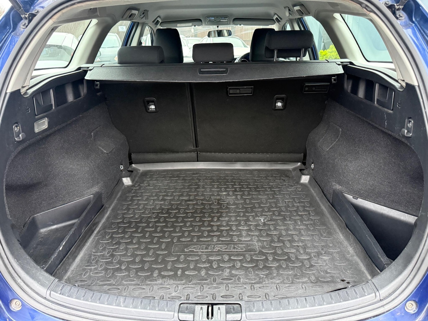 Used Toyota Auris 2015 for sale - 77166851: Photo 31