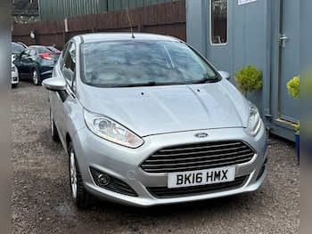 Used Ford Fiesta 2016 for sale - 75060510: Photo