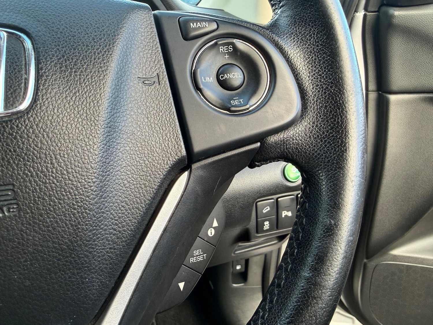 Used Honda CR-V 2016 for sale - 77229816: Photo 28