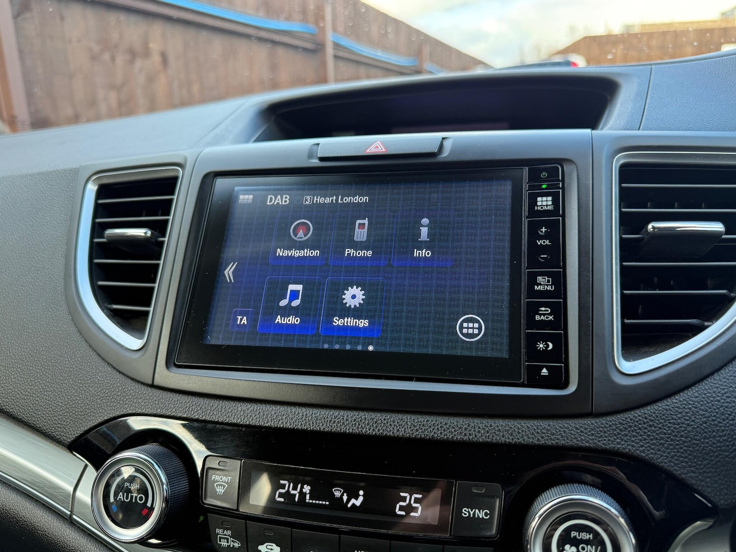 Used Honda CR-V 2016 for sale - 77229816: Photo 33