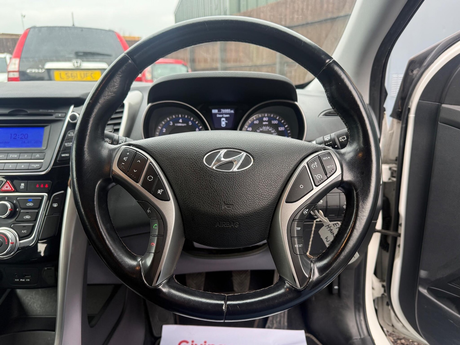 Used Hyundai i30 2013 for sale - 77330428: Photo 16