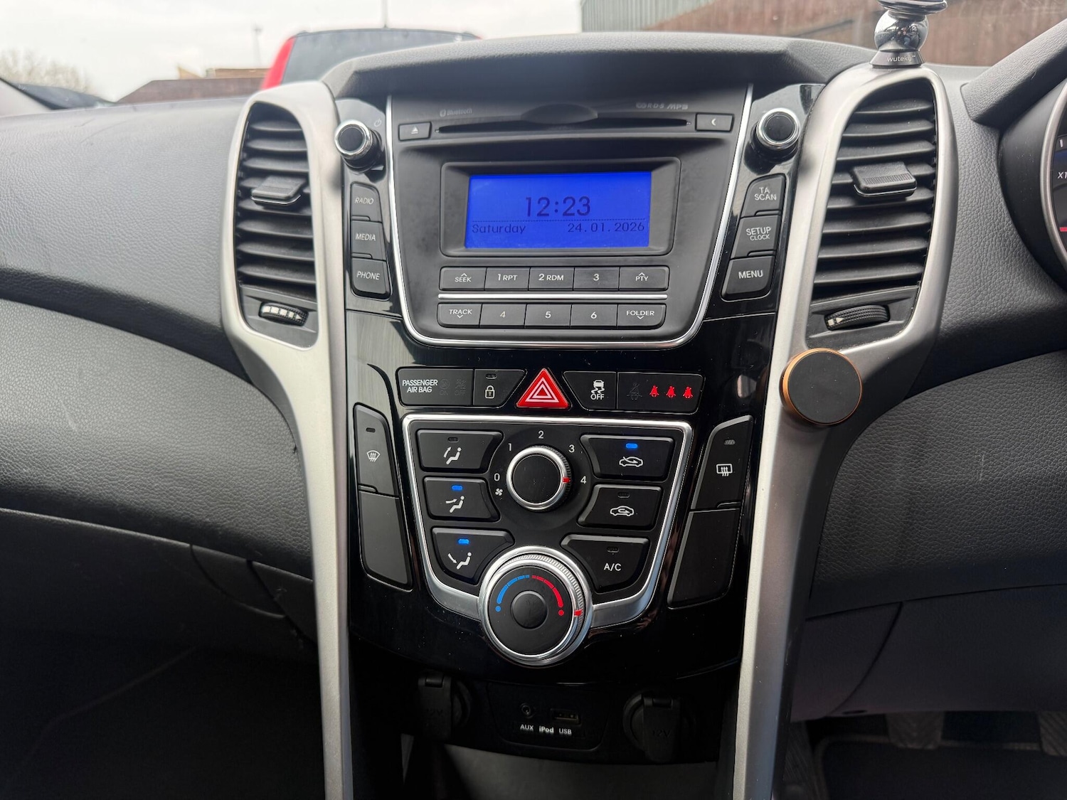 Used Hyundai i30 2013 for sale - 77330428: Photo 22