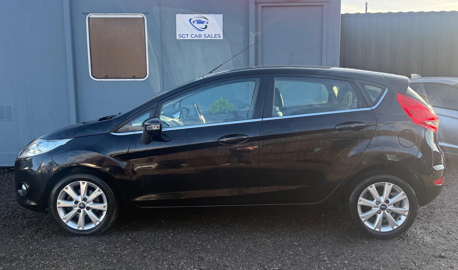 Used Ford Fiesta 2010 for sale - 77230260: Photo 11