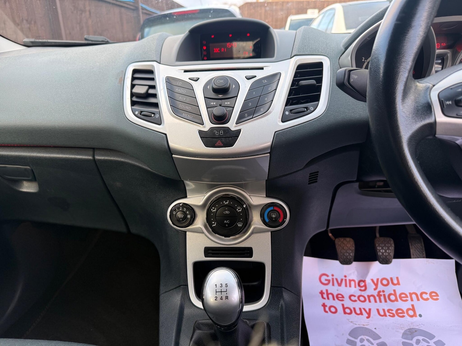 Used Ford Fiesta 2010 for sale - 77230260: Photo 26